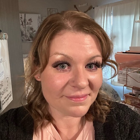whitneycuriel1
